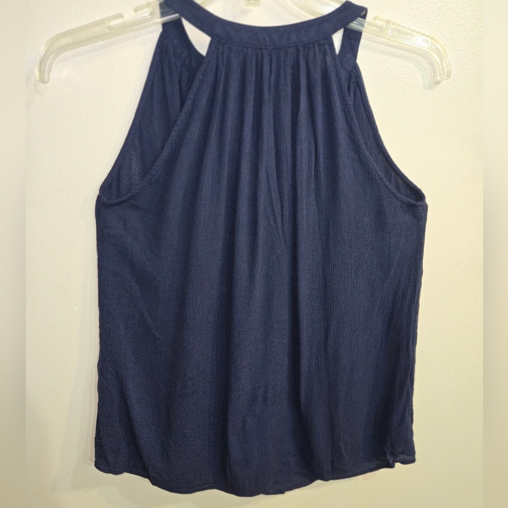 Lilly Pulitzer Tillie Keyhole tank. Size Small. 100% Rayon Navy Blue - Picture 4 of 8